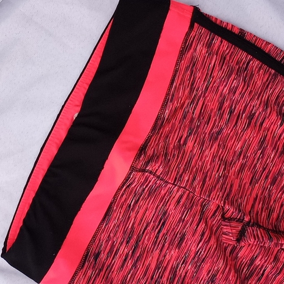 90degree Workout Pants - Picture 5 of 6